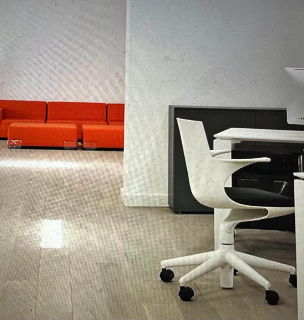 Spoon office Stol