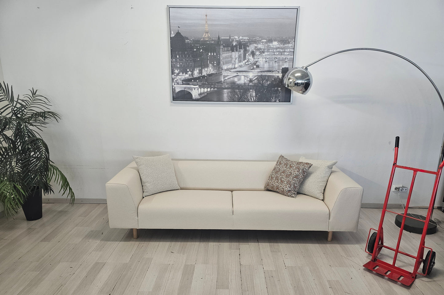 Bolia Less# Pay Less |