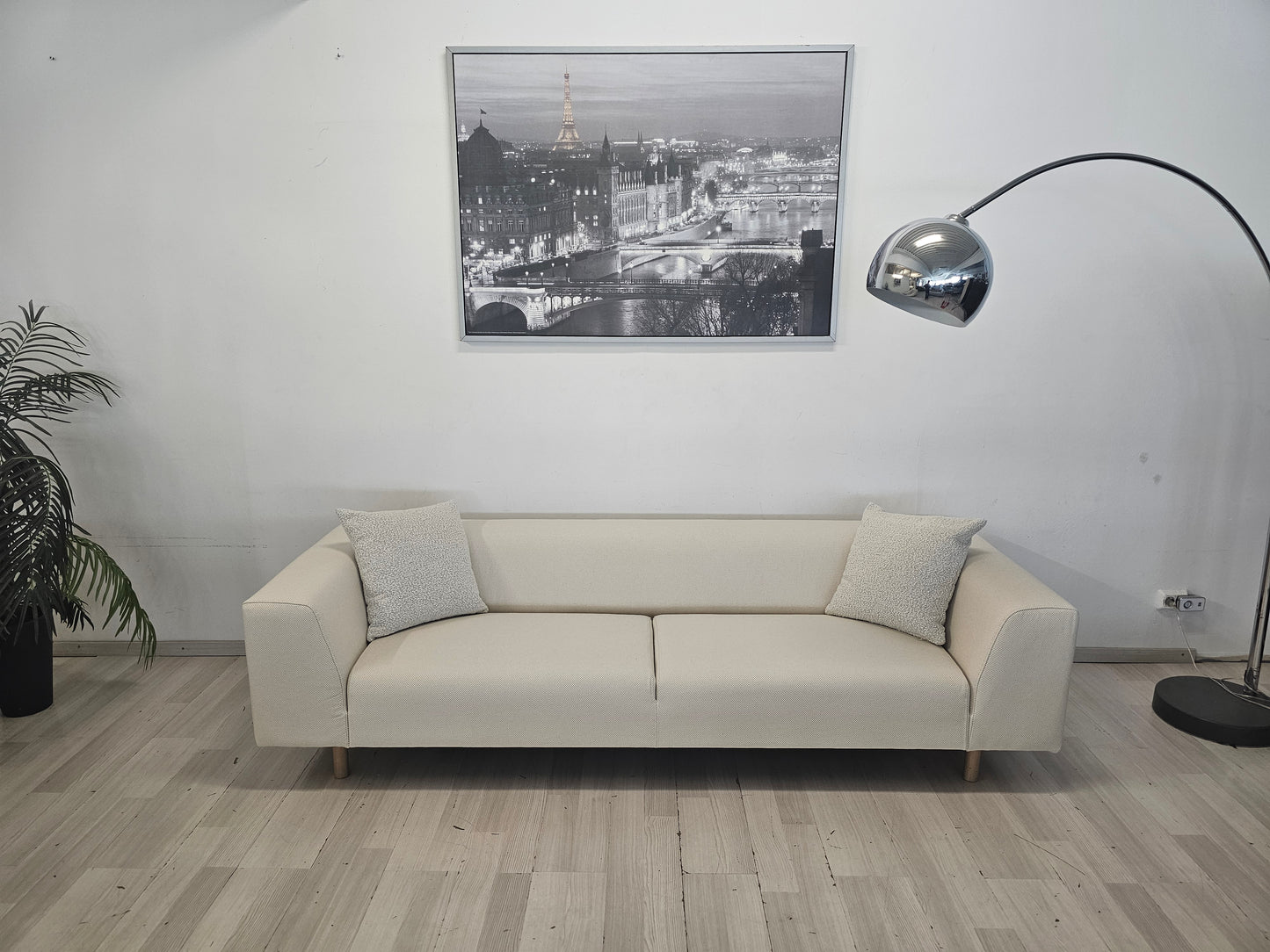 Bolia Less# Pay Less |