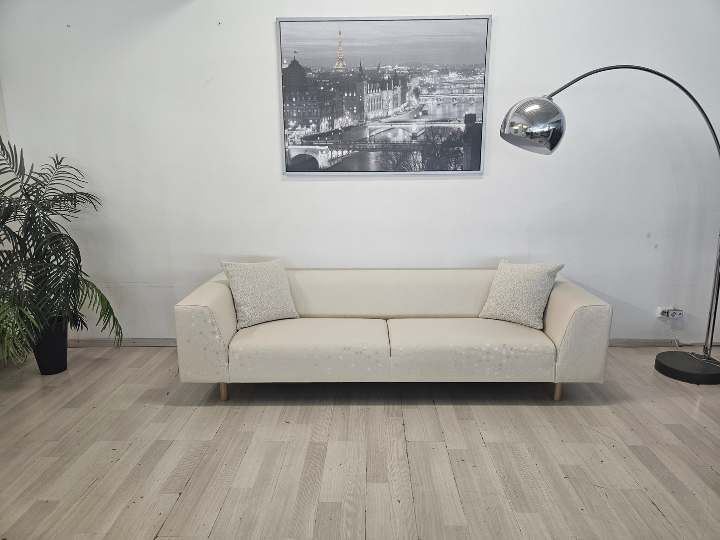 Bolia Less# Pay Less |