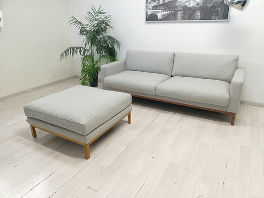 Omtrukket Bolia North 3 seter med Puff | inkludert frakt*