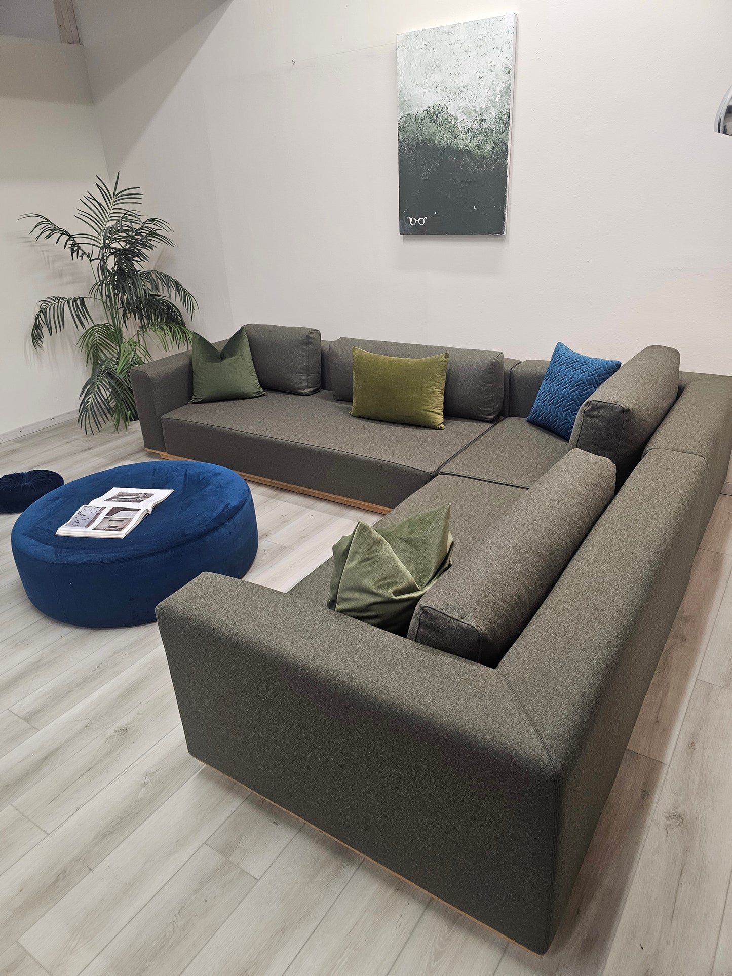 Bolia Element# The Eksklusiv and the Only One is here.