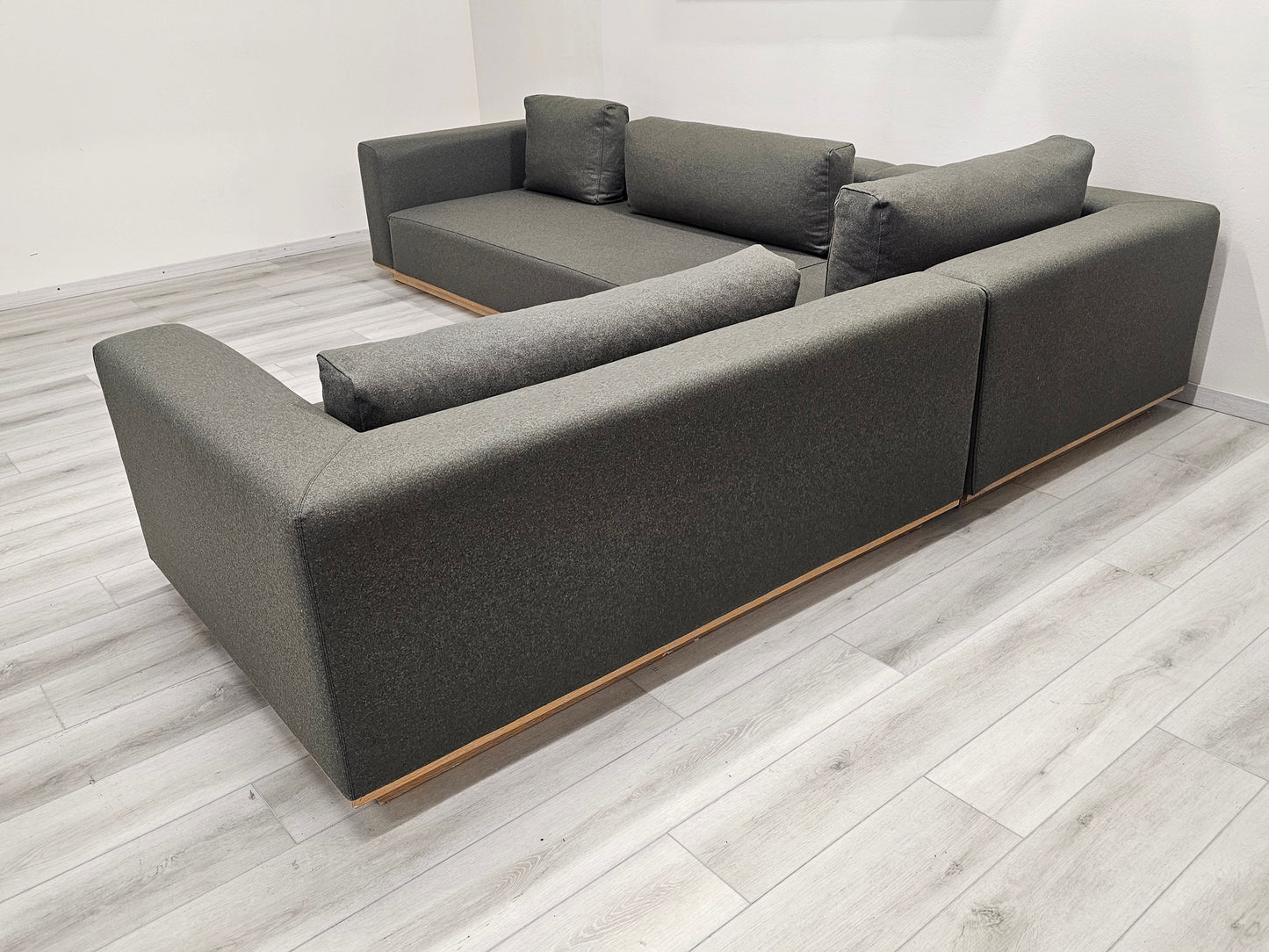 Bolia Element# The Eksklusiv and the Only One is here.